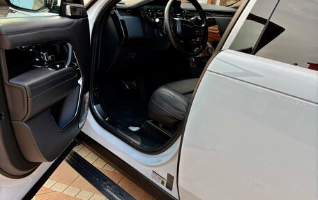 Land Rover Range Rover IV рестайлинг, 2022 год, 16 000 000 рублей, 8 фотография