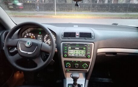 Skoda Octavia, 2013 год, 890 000 рублей, 10 фотография