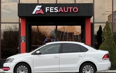 Volkswagen Polo VI (EU Market), 2015 год, 920 000 рублей, 2 фотография