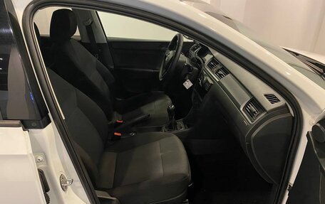 Skoda Rapid I, 2016 год, 825 000 рублей, 28 фотография