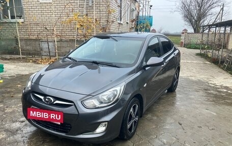 Hyundai Solaris II рестайлинг, 2012 год, 840 000 рублей, 9 фотография
