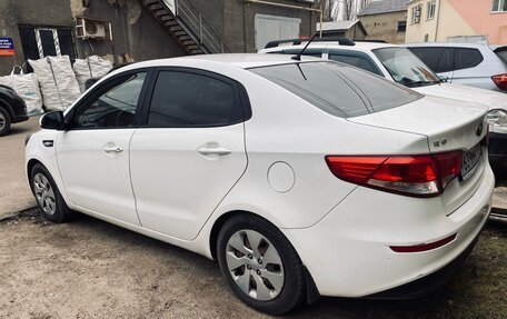 KIA Rio III рестайлинг, 2015 год, 920 000 рублей, 4 фотография