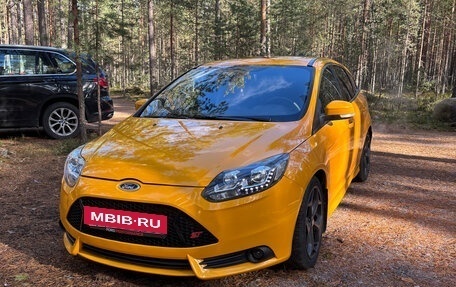 Ford Focus ST III, 2012 год, 1 300 000 рублей, 10 фотография