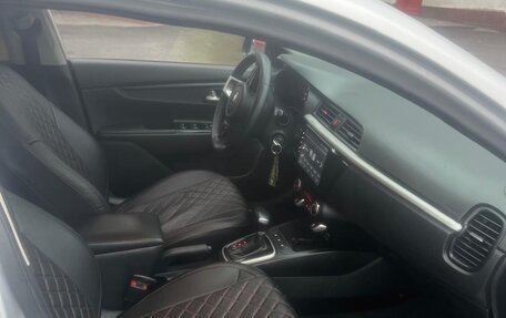 KIA Rio IV, 2018 год, 1 150 000 рублей, 6 фотография