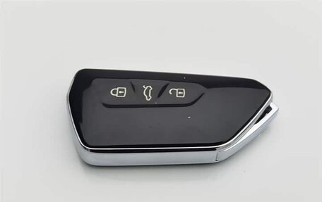 Volkswagen Golf VIII, 2022 год, 1 623 000 рублей, 15 фотография