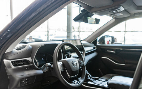 Toyota Highlander, 2025 год, 6 190 000 рублей, 7 фотография