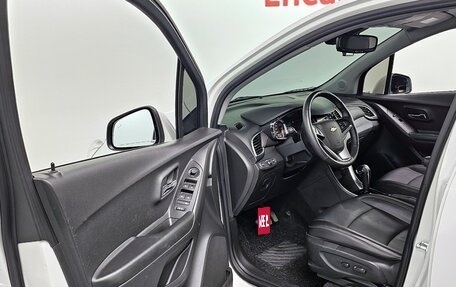 Chevrolet Trax, 2022 год, 1 350 000 рублей, 9 фотография