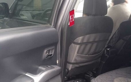 Mitsubishi Outlander III рестайлинг 3, 2008 год, 1 250 000 рублей, 8 фотография