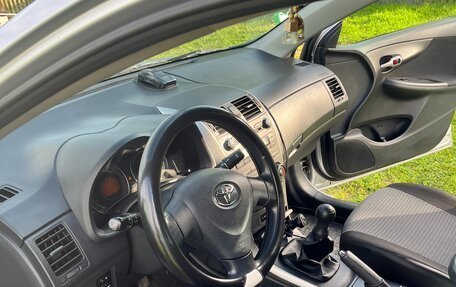 Toyota Corolla, 2008 год, 930 000 рублей, 10 фотография