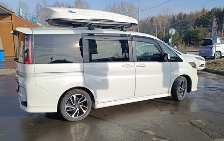 Honda Stepwgn IV, 2019 год, 2 550 000 рублей, 5 фотография