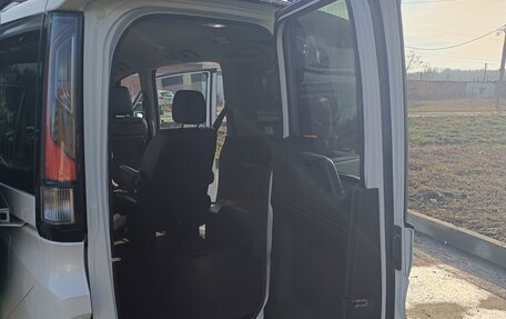 Honda Stepwgn IV, 2019 год, 2 550 000 рублей, 12 фотография