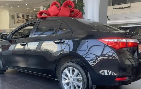 Toyota Corolla, 2015 год, 1 350 000 рублей, 4 фотография