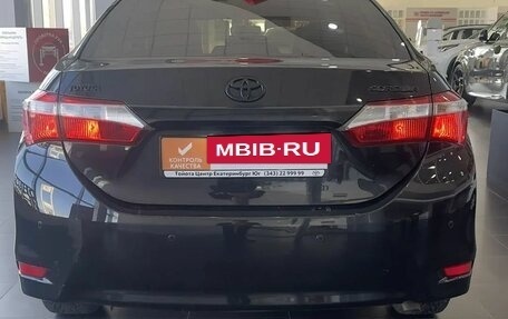 Toyota Corolla, 2015 год, 1 350 000 рублей, 5 фотография