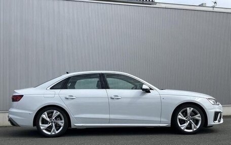 Audi A4, 2022 год, 2 300 911 рублей, 5 фотография