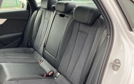 Audi A4, 2022 год, 2 300 911 рублей, 12 фотография