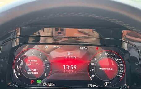 Volkswagen Golf VIII, 2021 год, 1 715 000 рублей, 14 фотография