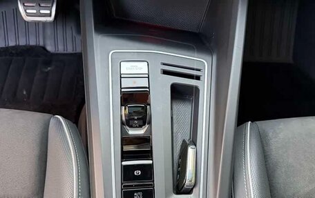 Volkswagen Golf VIII, 2021 год, 1 715 000 рублей, 16 фотография