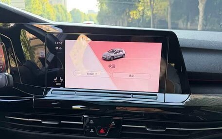 Volkswagen Golf VIII, 2021 год, 1 715 000 рублей, 15 фотография