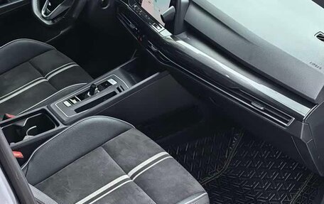 Volkswagen Golf VIII, 2021 год, 1 492 000 рублей, 10 фотография