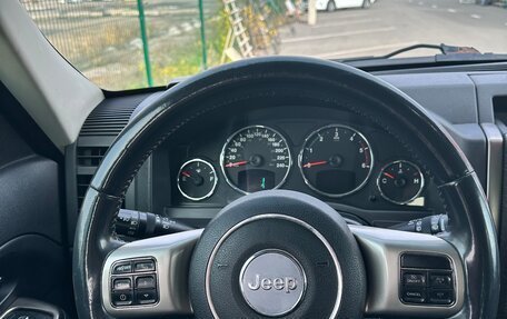 Jeep Cherokee, 2012 год, 1 350 000 рублей, 15 фотография