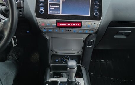 Toyota Land Cruiser Prado 150 рестайлинг 2, 2022 год, 5 900 000 рублей, 15 фотография