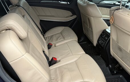 Mercedes-Benz GL-Класс, 2014 год, 3 500 000 рублей, 14 фотография