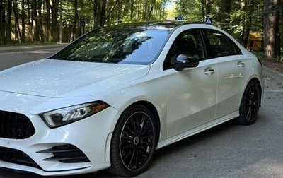 Mercedes-Benz A-Класс, 2022 год, 2 400 000 рублей, 1 фотография