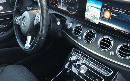 Mercedes-Benz E-Класс, 2016 год, 3 105 000 рублей, 18 фотография