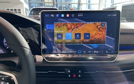 Volkswagen Golf VIII, 2025 год, 4 588 000 рублей, 17 фотография