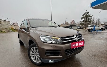 Volkswagen Touareg III, 2011 год, 1 480 000 рублей, 2 фотография