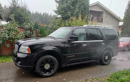 Lincoln Navigator, 2004 год, 1 050 000 рублей, 2 фотография