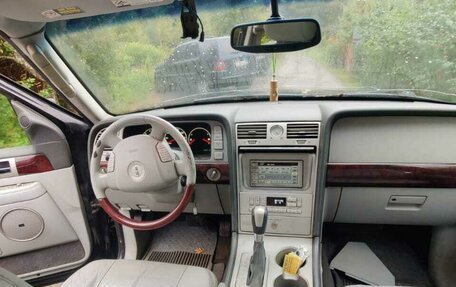 Lincoln Navigator, 2004 год, 1 050 000 рублей, 7 фотография