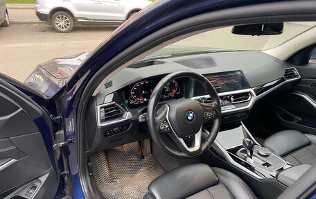 BMW 3 серия, 2019 год, 3 250 000 рублей, 9 фотография