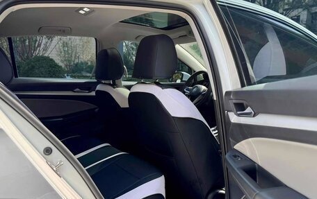 Volkswagen Golf VIII, 2022 год, 1 852 000 рублей, 13 фотография