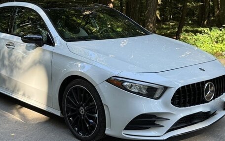 Mercedes-Benz A-Класс, 2022 год, 2 400 000 рублей, 2 фотография