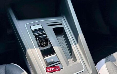 Volkswagen Golf VIII, 2022 год, 1 852 000 рублей, 20 фотография