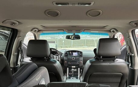 Nissan Pathfinder, 2010 год, 1 650 000 рублей, 21 фотография