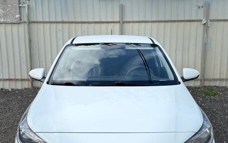 Hyundai Solaris II рестайлинг, 2018 год, 970 000 рублей, 2 фотография