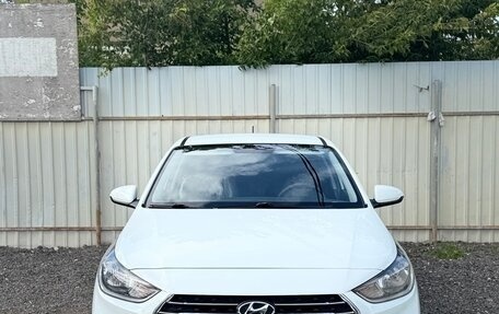 Hyundai Solaris II рестайлинг, 2018 год, 970 000 рублей, 5 фотография