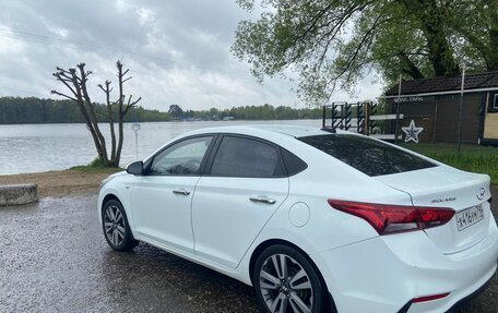 Hyundai Solaris II рестайлинг, 2018 год, 970 000 рублей, 11 фотография