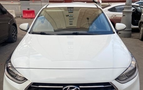 Hyundai Solaris II рестайлинг, 2018 год, 970 000 рублей, 15 фотография