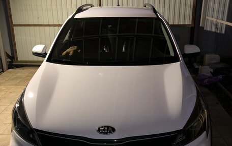 KIA Rio IV, 2021 год, 1 650 000 рублей, 2 фотография