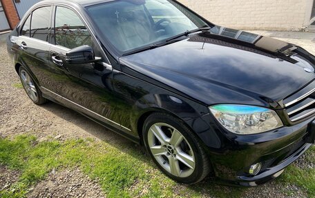 Mercedes-Benz C-Класс, 2010 год, 1 400 000 рублей, 2 фотография