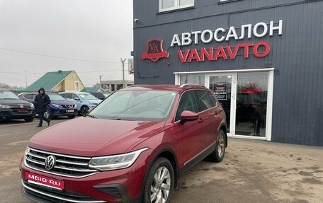 Volkswagen Tiguan II, 2021 год, 3 490 000 рублей, 1 фотография
