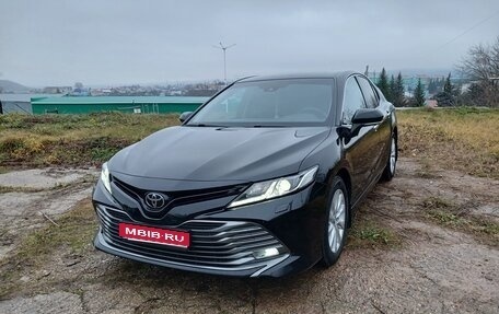 Toyota Camry, 2019 год, 2 920 000 рублей, 1 фотография