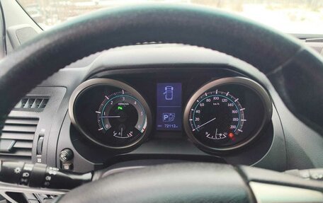 Toyota Land Cruiser Prado 150 рестайлинг 2, 2012 год, 3 800 000 рублей, 7 фотография