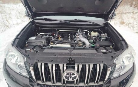 Toyota Land Cruiser Prado 150 рестайлинг 2, 2012 год, 3 800 000 рублей, 5 фотография