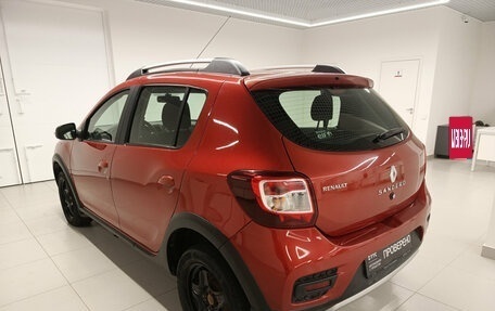 Renault Sandero II рестайлинг, 2018 год, 864 000 рублей, 8 фотография