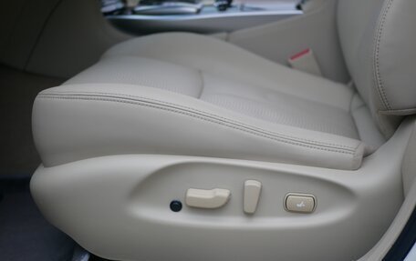 Infiniti Q70 I, 2014 год, 2 250 000 рублей, 6 фотография