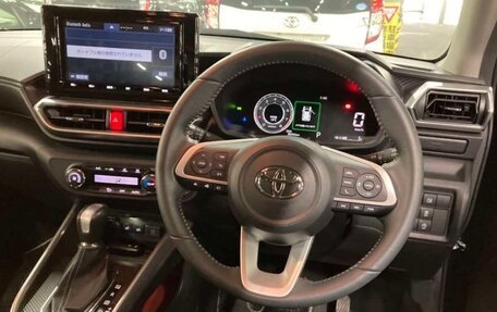 Toyota Raize I, 2021 год, 1 650 000 рублей, 40 фотография